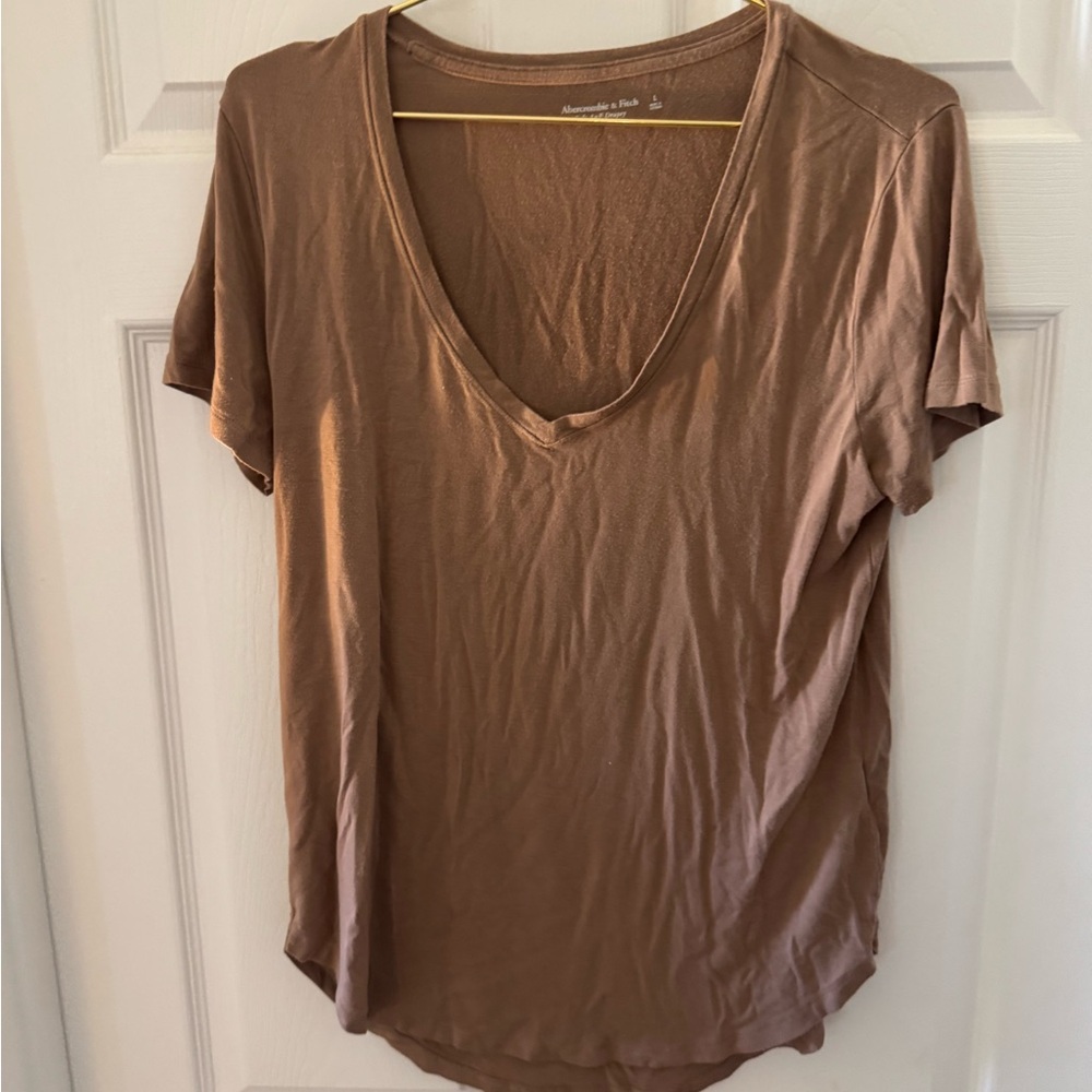 Abercrombie & Fitch Women's Scoop V Tee - Brown